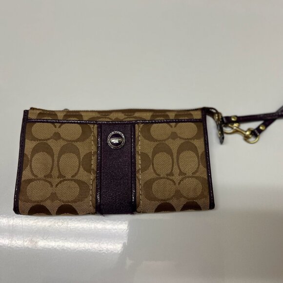 Authentic Coach Signature Accordion Zip Around Wallet - Picture 1 of 5